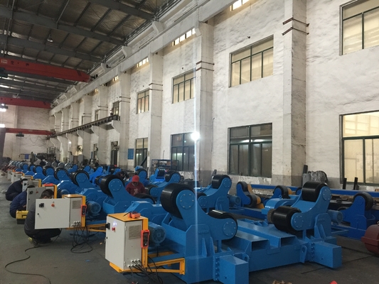 Rullo di gomma d'allineamento di saldatura di auto di progettazione del rotatore del tubo d'acciaio 120 tonnellate